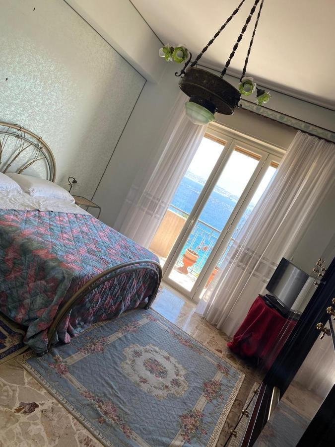 شقة La Finestra Sullo Stretto مسينا المظهر الخارجي الصورة