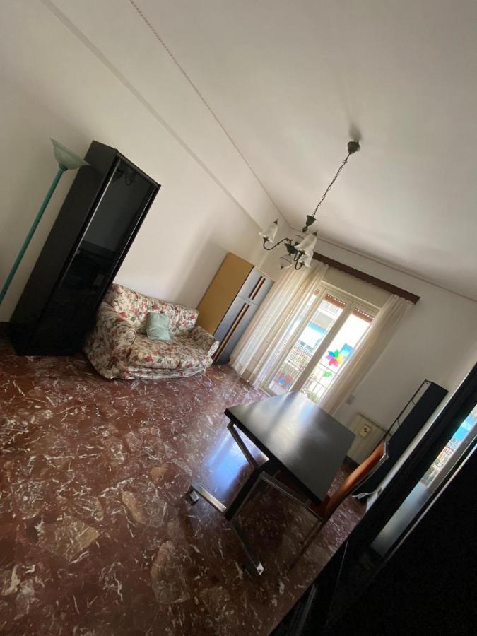 شقة La Finestra Sullo Stretto مسينا المظهر الخارجي الصورة